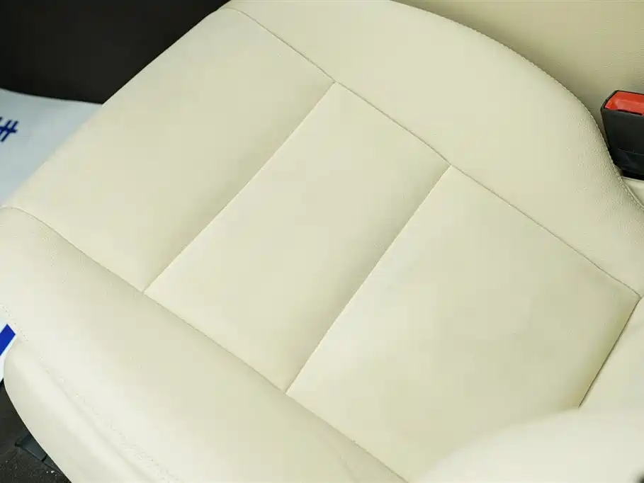 Mercedes-Benz GLK-Class 2015 GLK 300 4MATIC Fashion Ultimate Edition фото 14