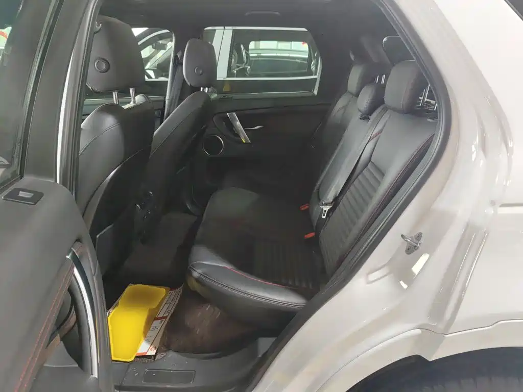 Фото 13 - Land Rover Discovery Sport