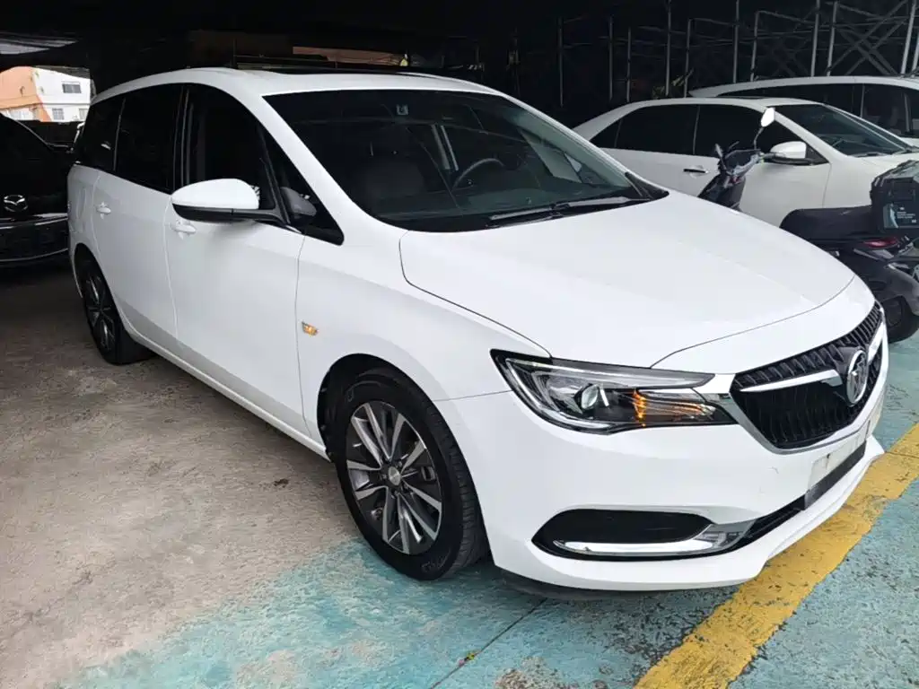 Buick GL6 2018 2018 18T 6-Seater Premium