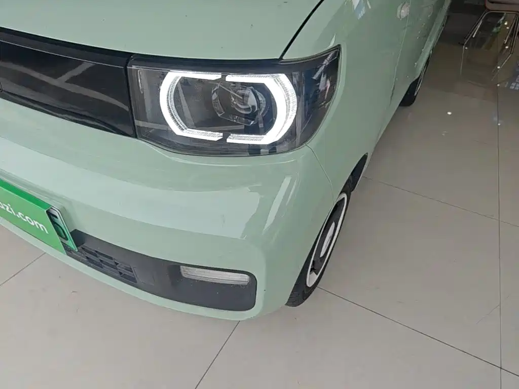 Фото 24 - Wuling Motors Hongguang MINIEV