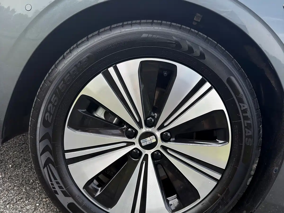 Geely Galaxy Galaxy A7 2025 2025 EM-i 150km Explorer+ Edition