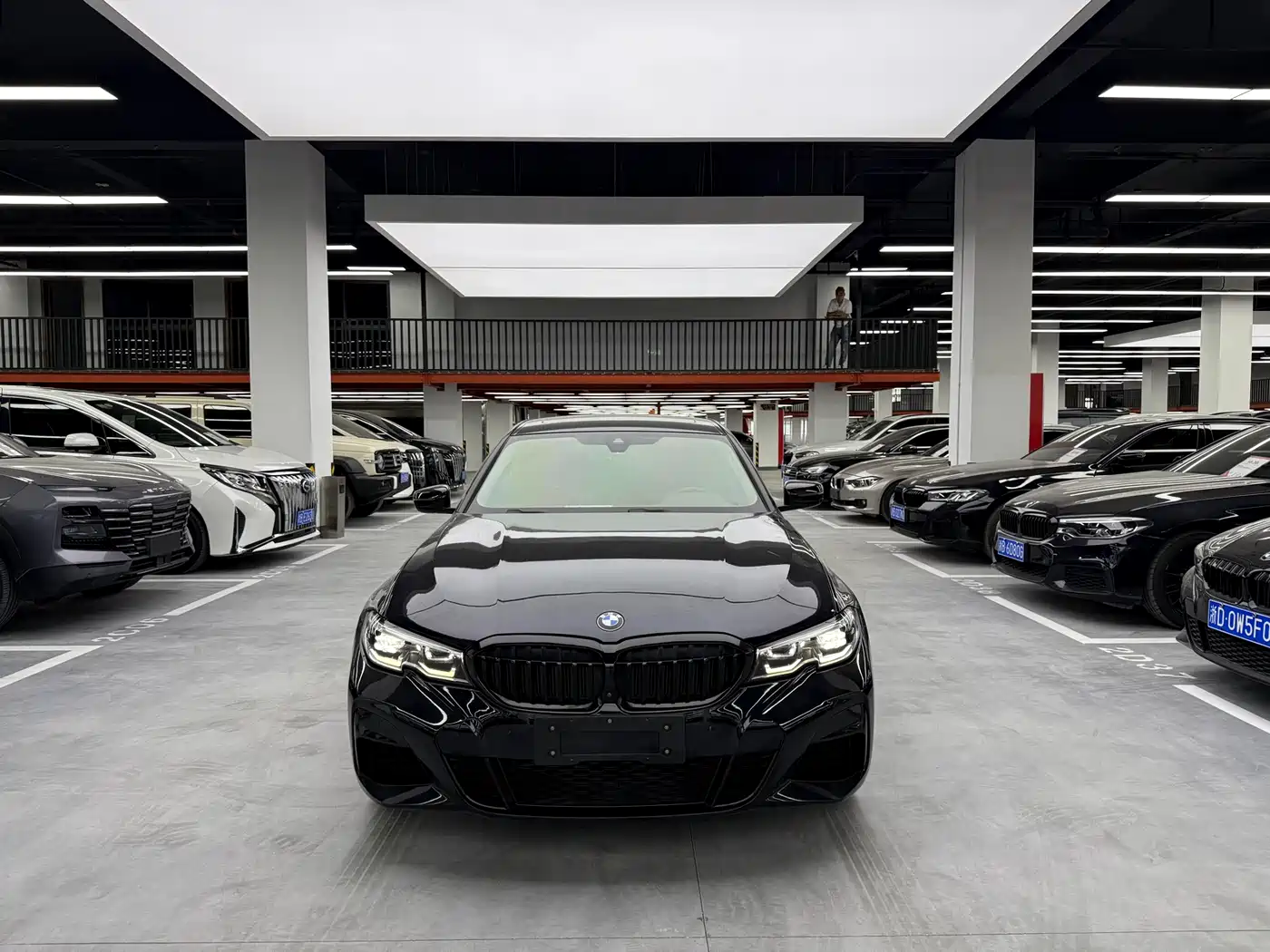 BMW 3 Series 2022 325Li M Sport Shadow Edition фото 2