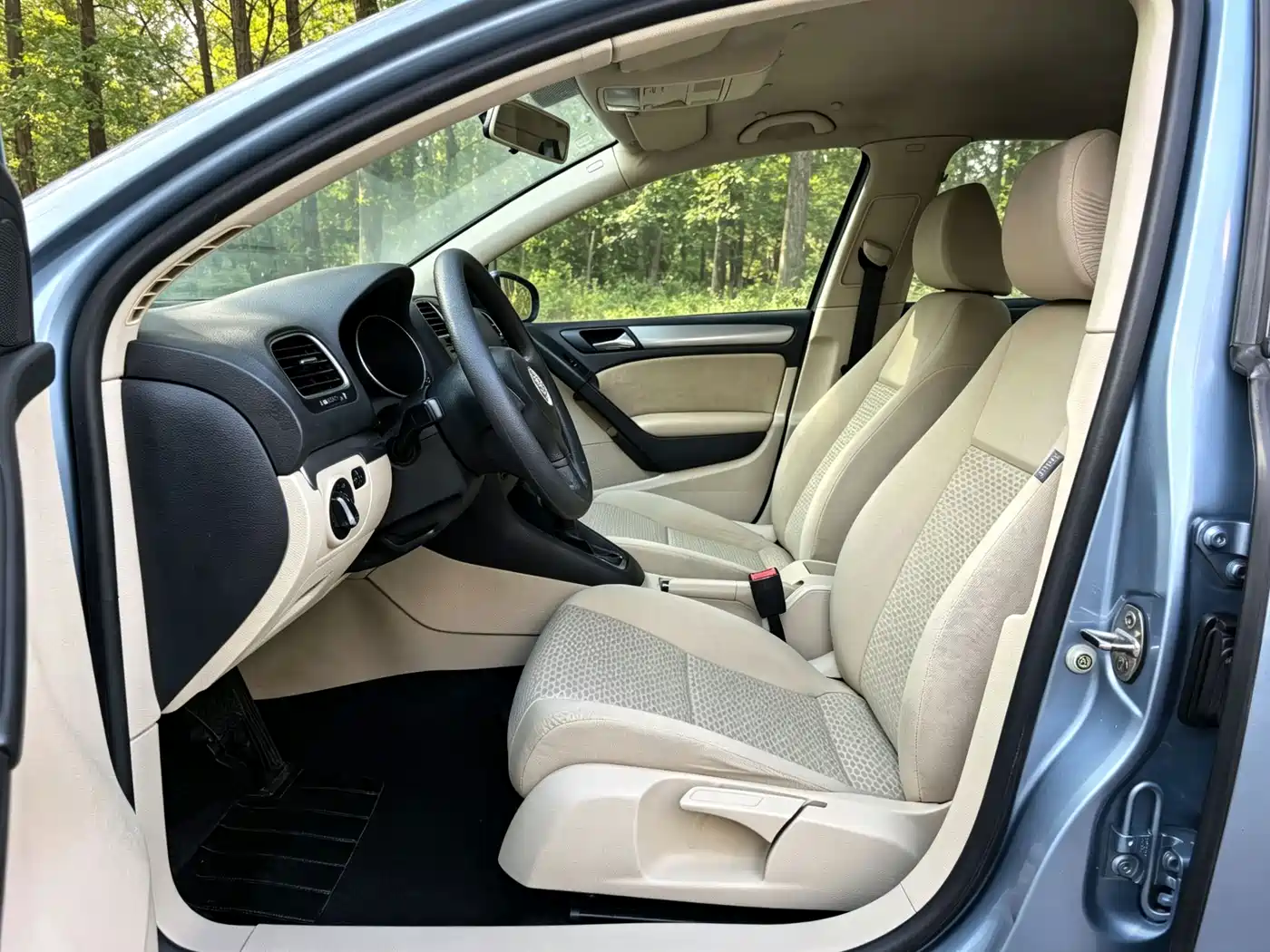 Фото 9 - Volkswagen Golf
