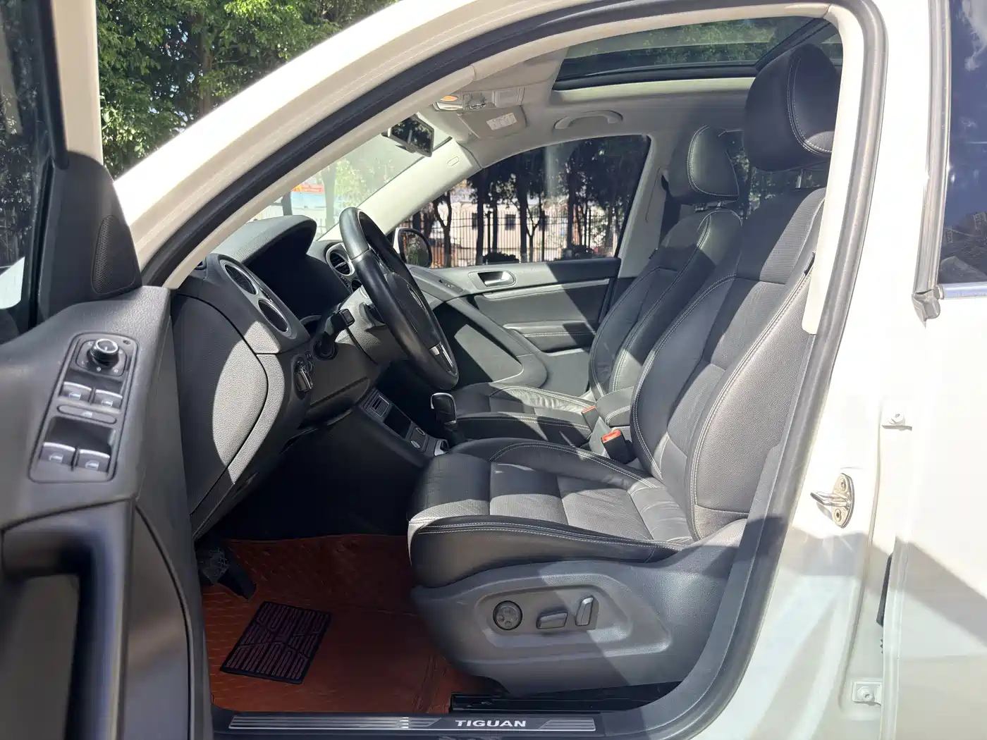 Volkswagen Tiguan 2016 Model 330TSI Automatic 4WD Luxury Edition фото 11