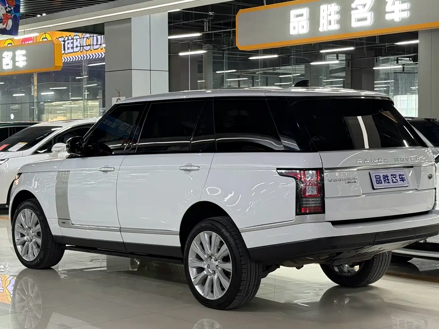 Land Rover Range Rover 2017 3.0 SC V6 Vogue SE Autobiography LWB фото 3
