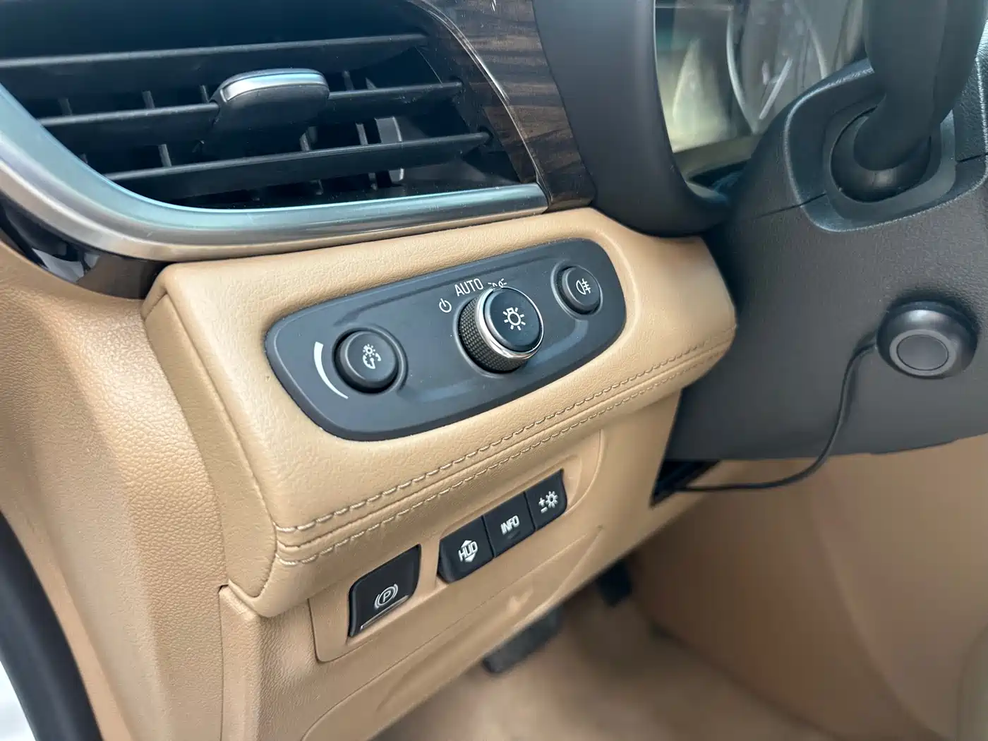Buick GL8 2018 ES 28T Flagship Type China VI фото 25