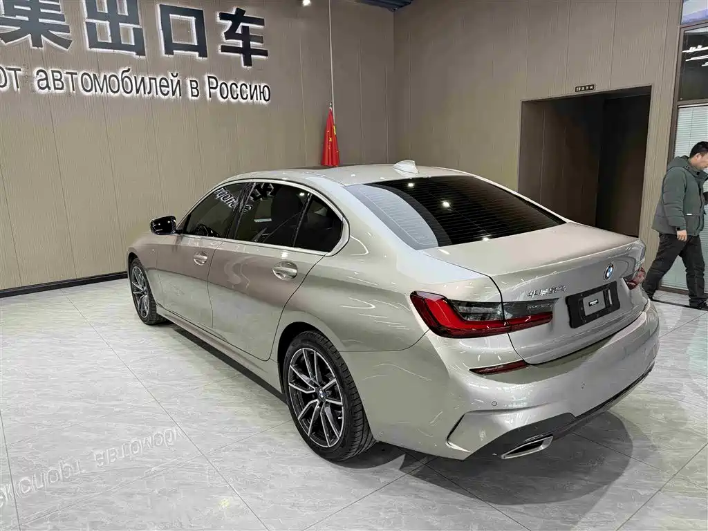 BMW 3 Series 2022 320Li M Sport Package фото 4