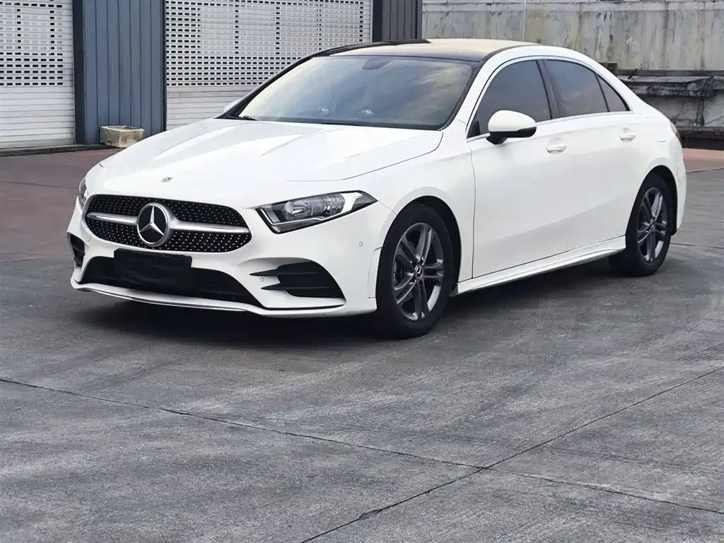 MERCEDES-BENZ CLASS A
