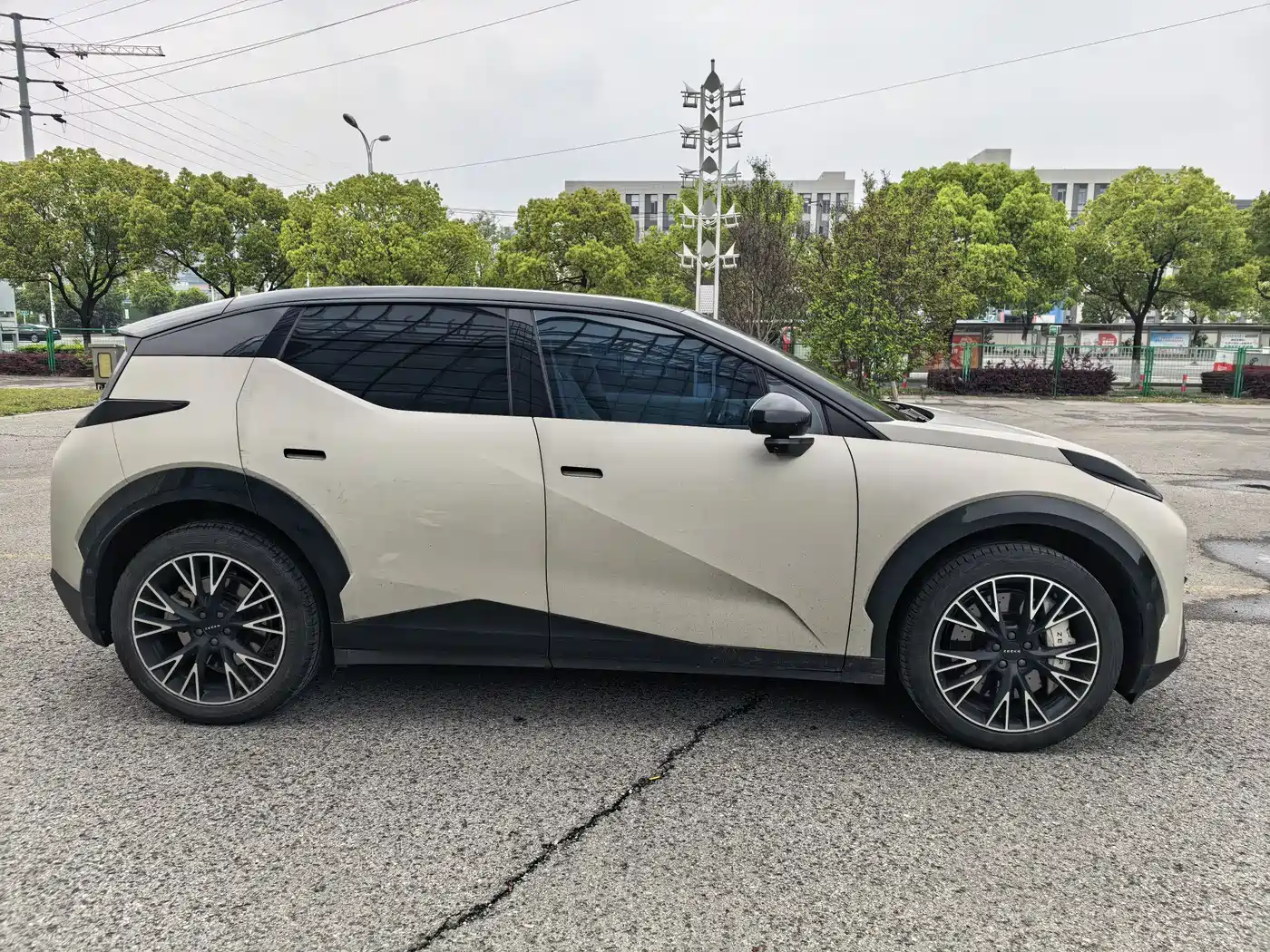 ZEEKR EXTREME KRYPTON X