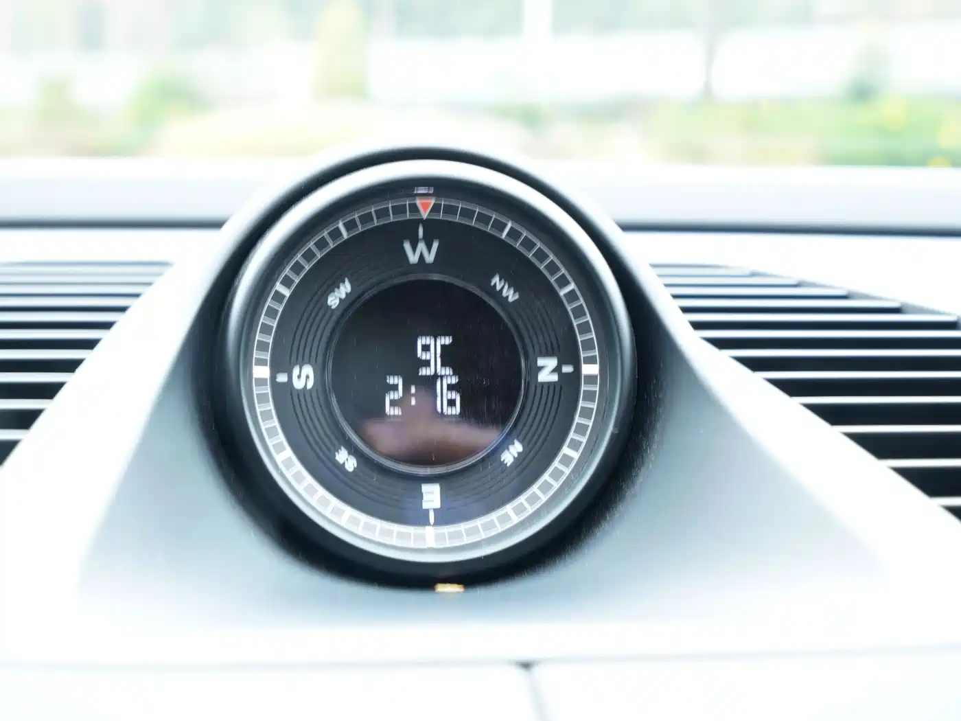 PORSCHE MACAN NEW ENERGY