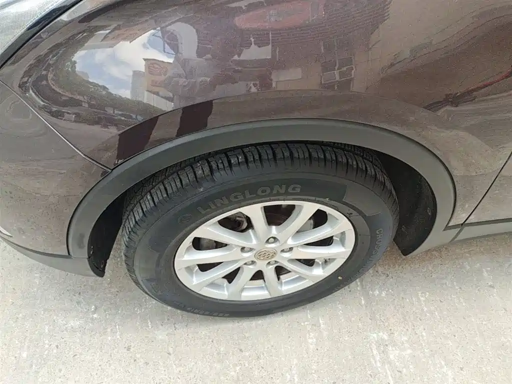 Buick Envision Plus 2016 20T 2WD Leading фото 23