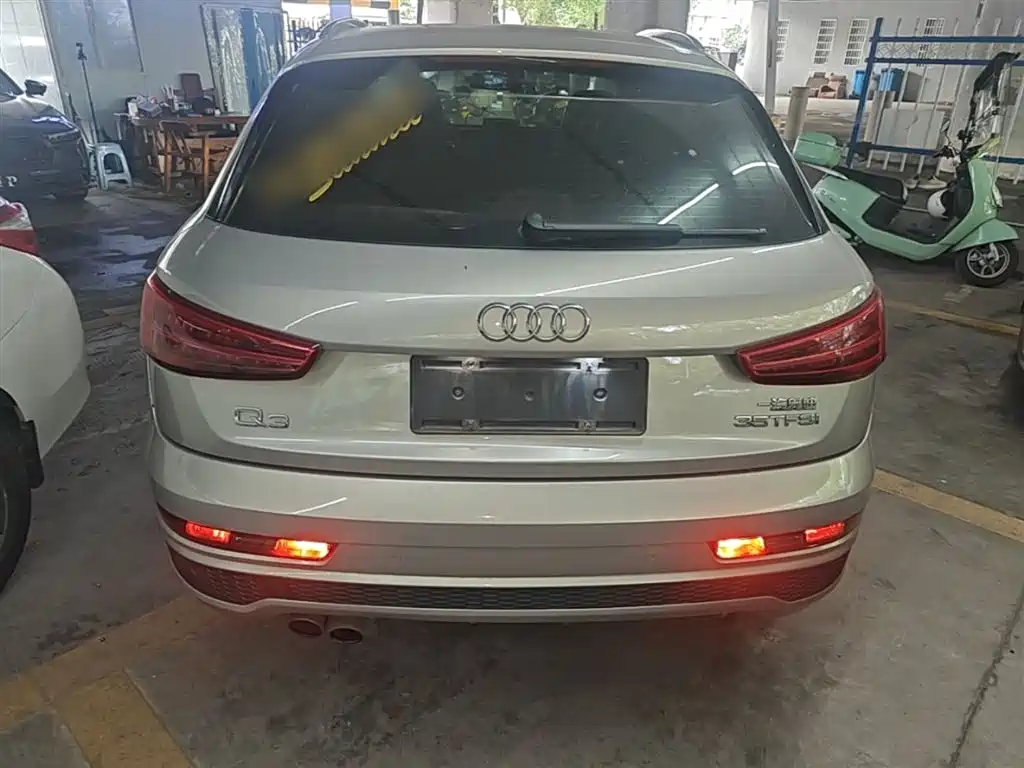 Фото 6 - Audi Q3