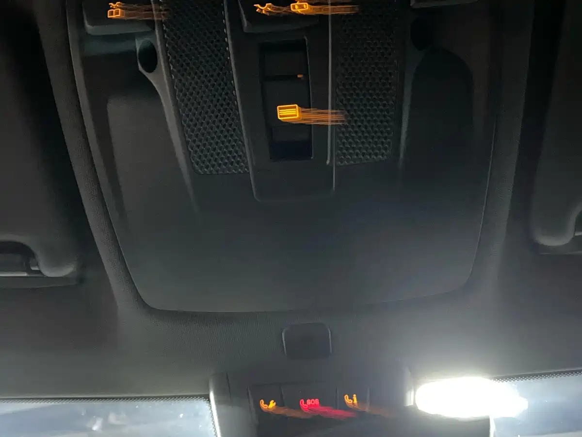Mercedes-Benz CLA (Import) 2018 2018 CLA 200 Fashion Edition