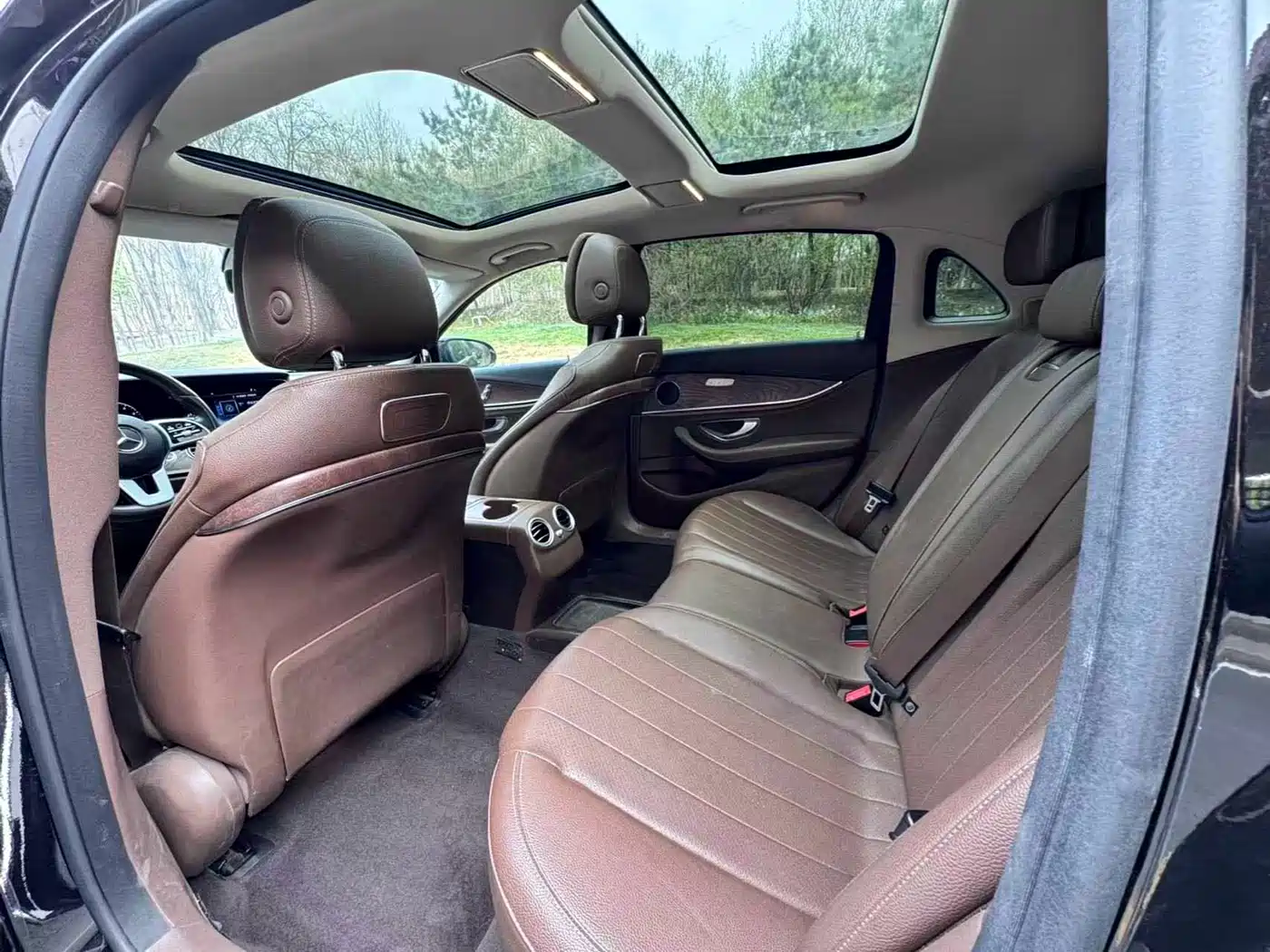 Mercedes-Benz E-Class 2019 E 200 L фото 7
