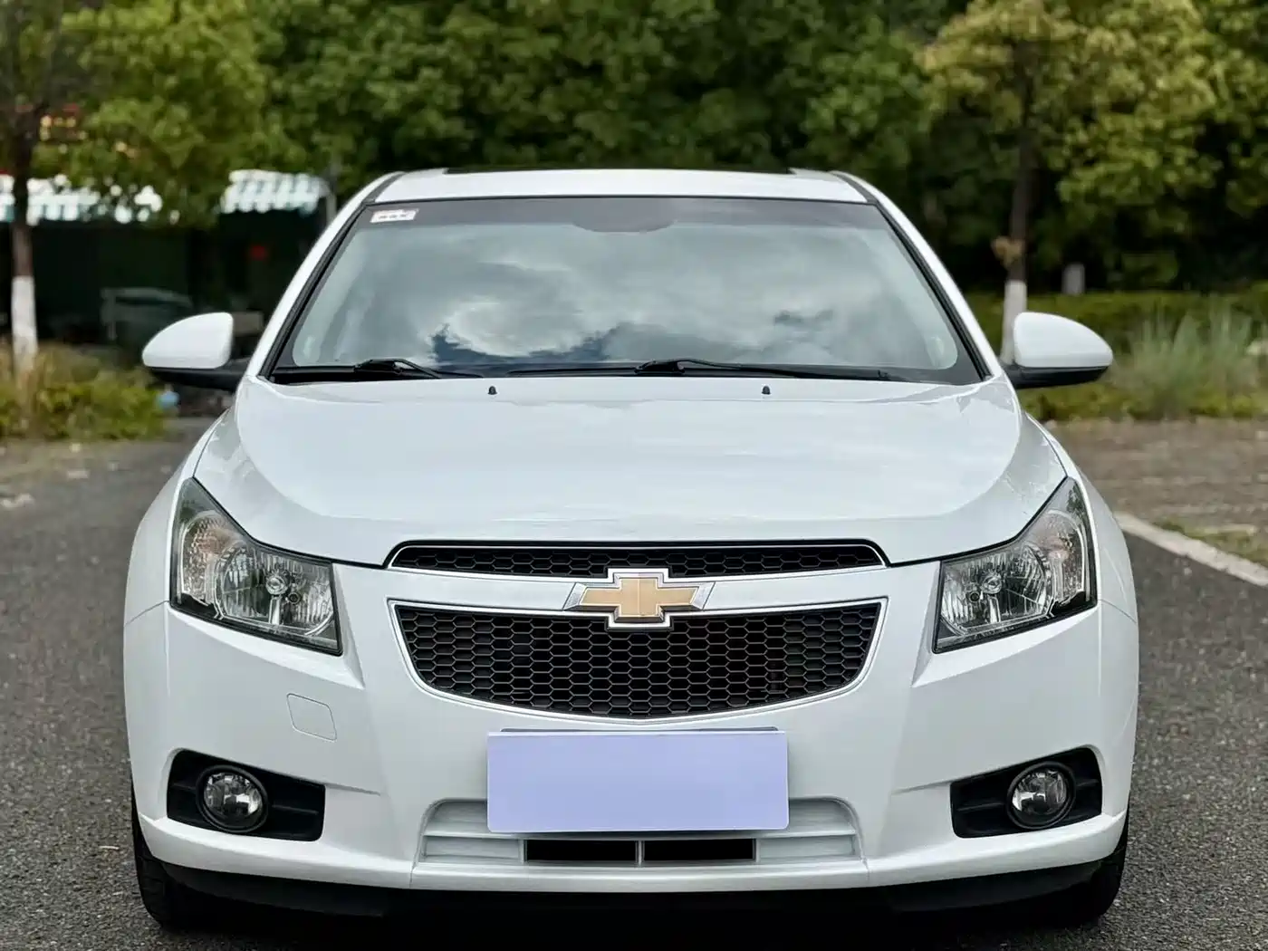 Chevrolet Cruze 2013 Model 1.8L SE AT фото 2