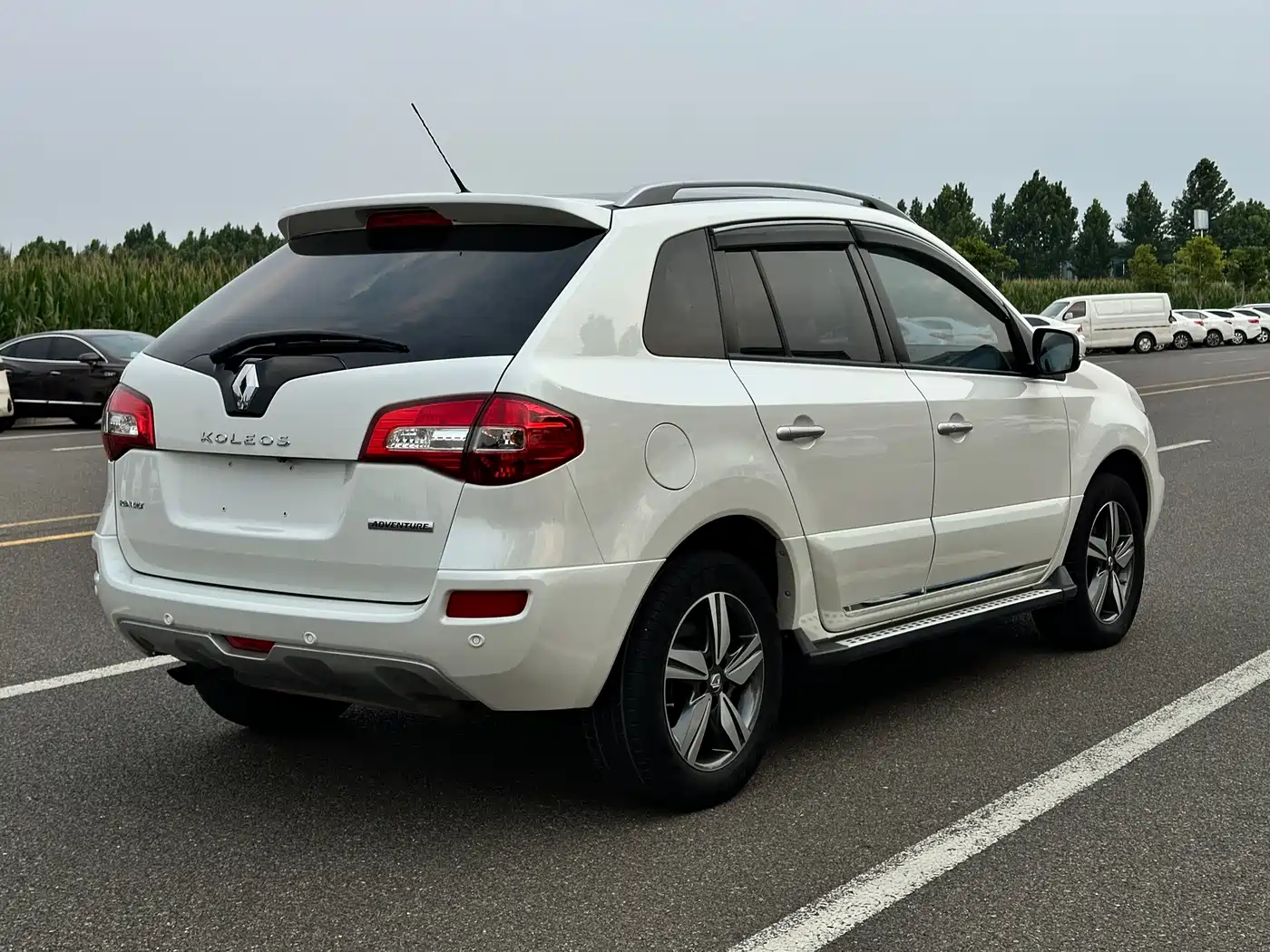 Renault Koleos (Import) 2014 2014 2.5L 2WD Comfort Edition