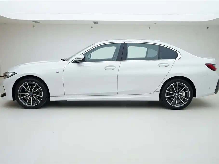 BMW 3 Series 2024 325Li M Sport Package фото 3