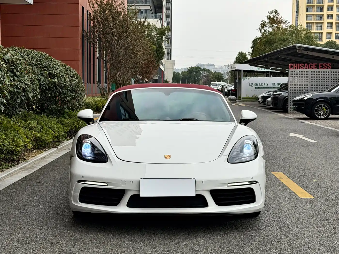 Porsche 718 2020 Boxster 2.0T фото 2