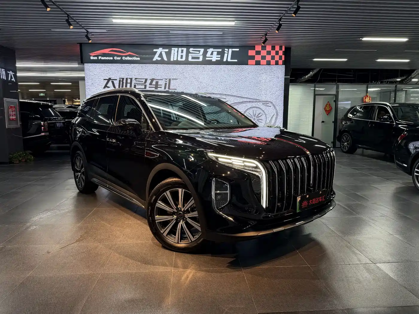 Hongqi HS7 PHEV 2025 2025 2.0T PHEV 4WD 6-Seater Commemorative Edition