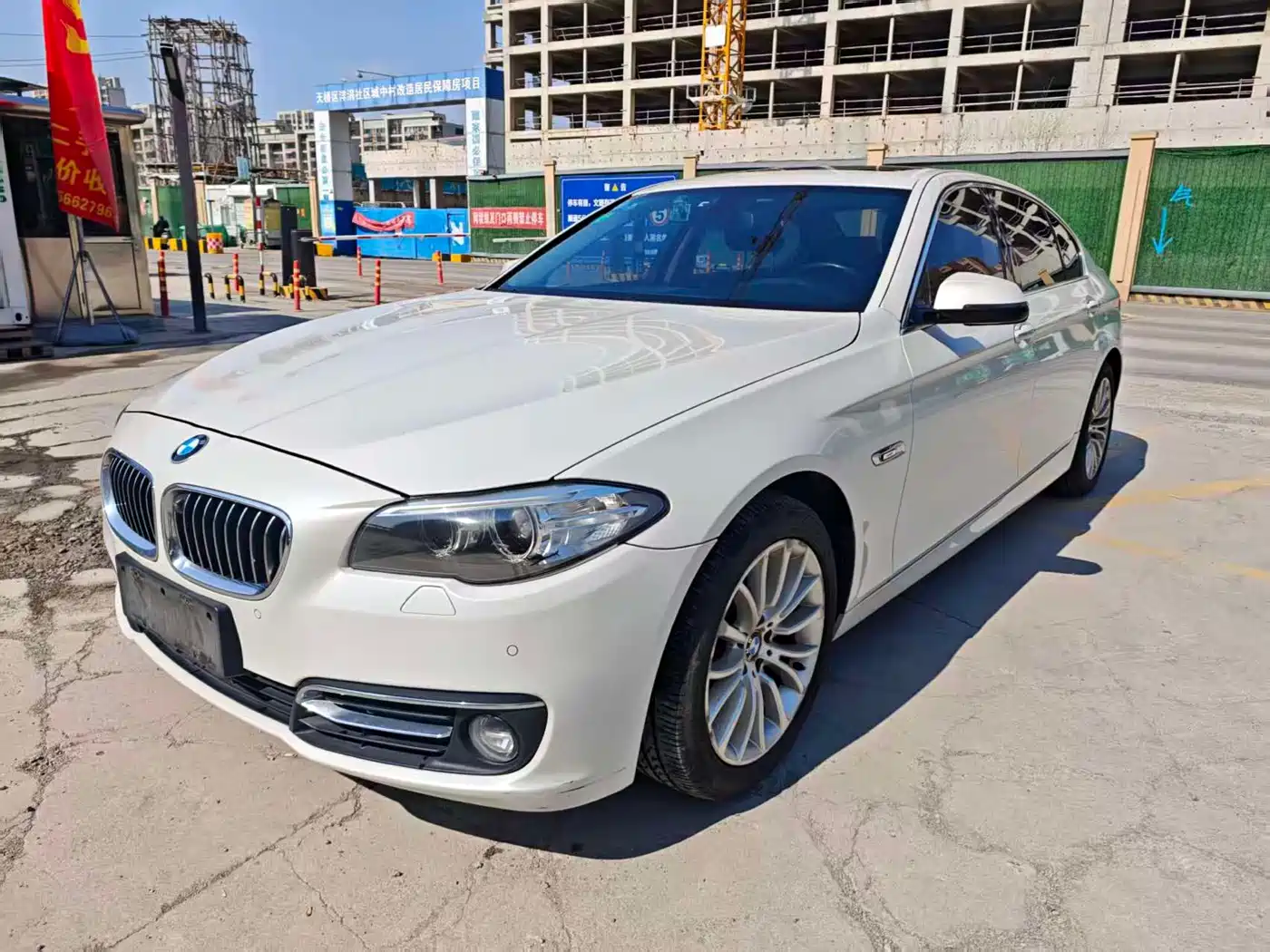 BMW 5 Series 2017 525Li Luxury Design Package