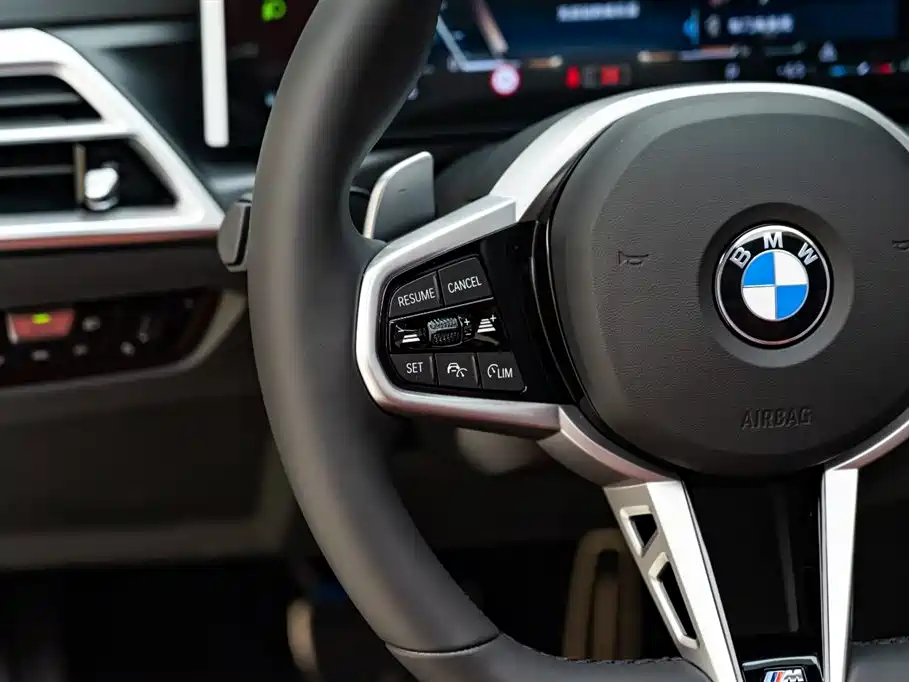 BMW 4 Series 2024 430i M Sport Shadow Edition фото 20