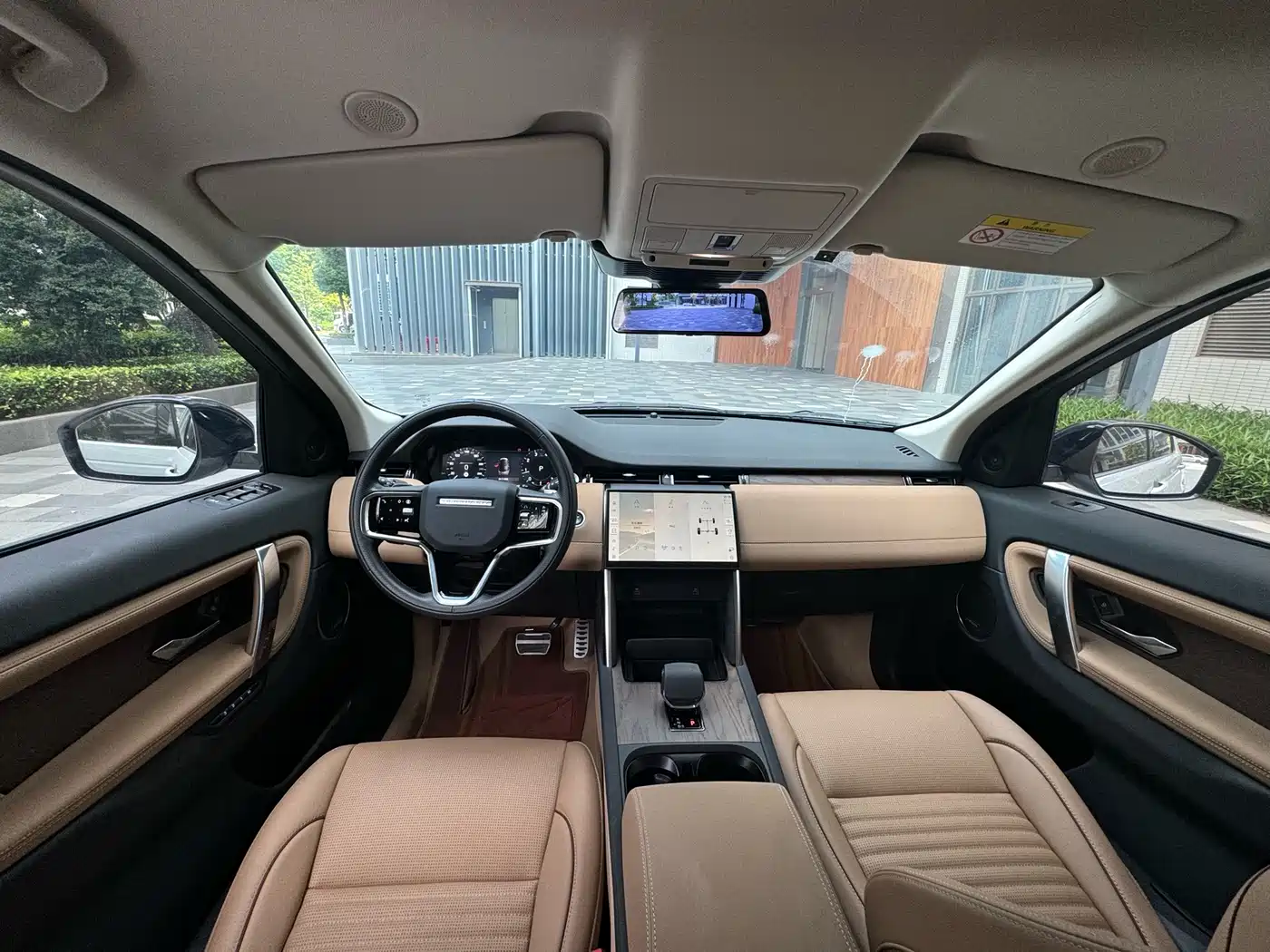 LAND ROVER DISCOVER SPORTS