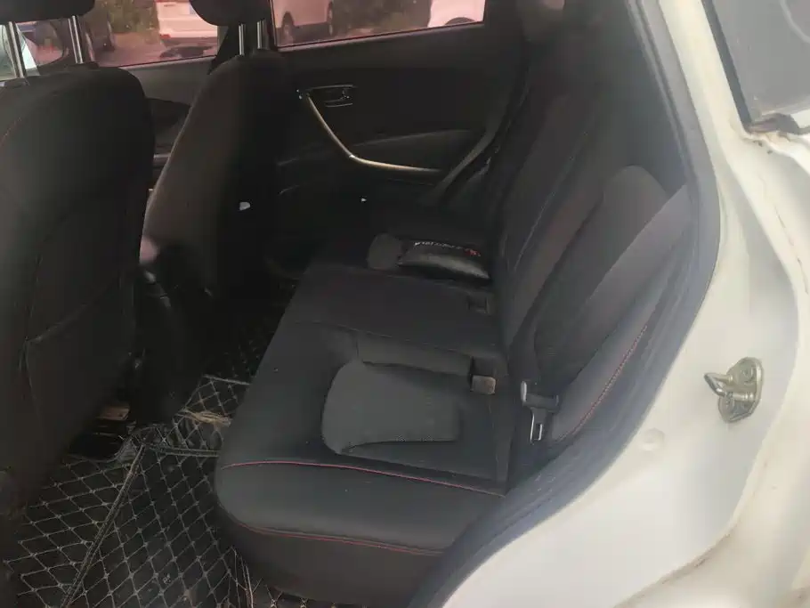 Besturn X80 2016 2015 2.0L Manual Comfort 2nd Anniversary Edition