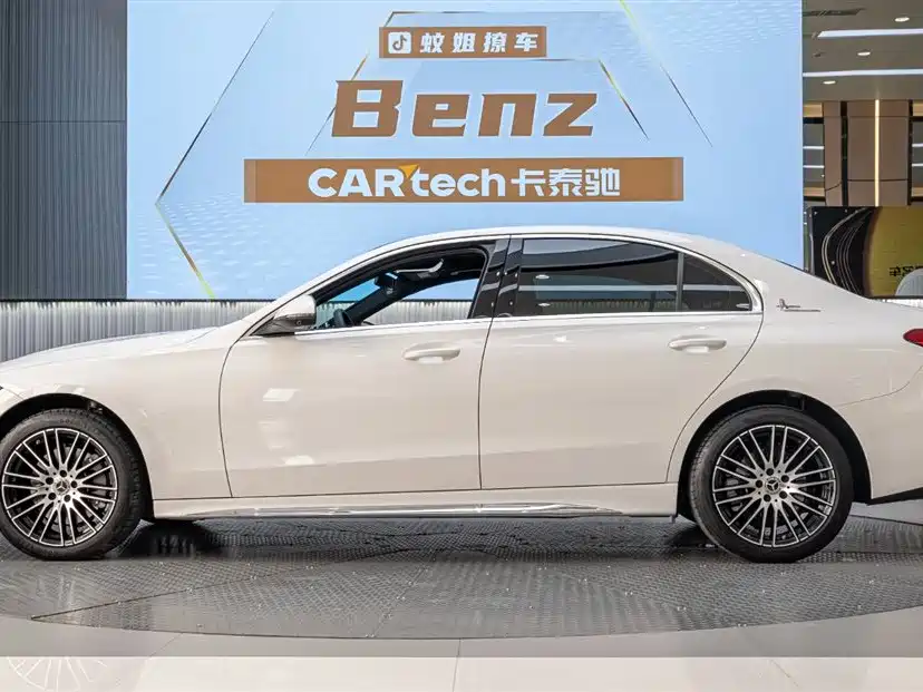 Mercedes-Benz C-Class 2025 Facelift C 260 L Sport Edition фото 5