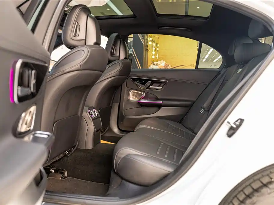 Mercedes-Benz C-Class 2025 Facelift C 260 L Sport Edition фото 19