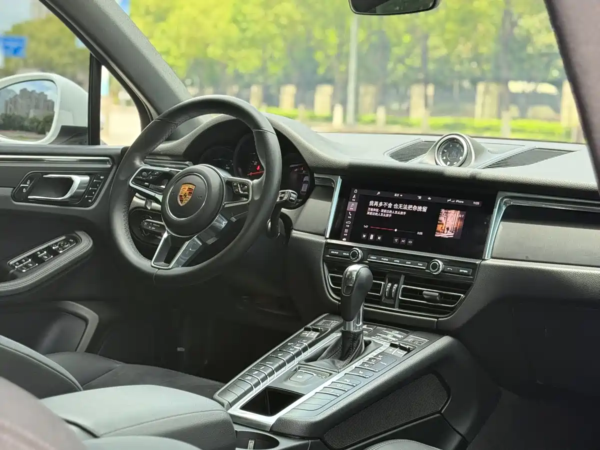 Porsche Macan 2020 Macan 2.0T фото 7