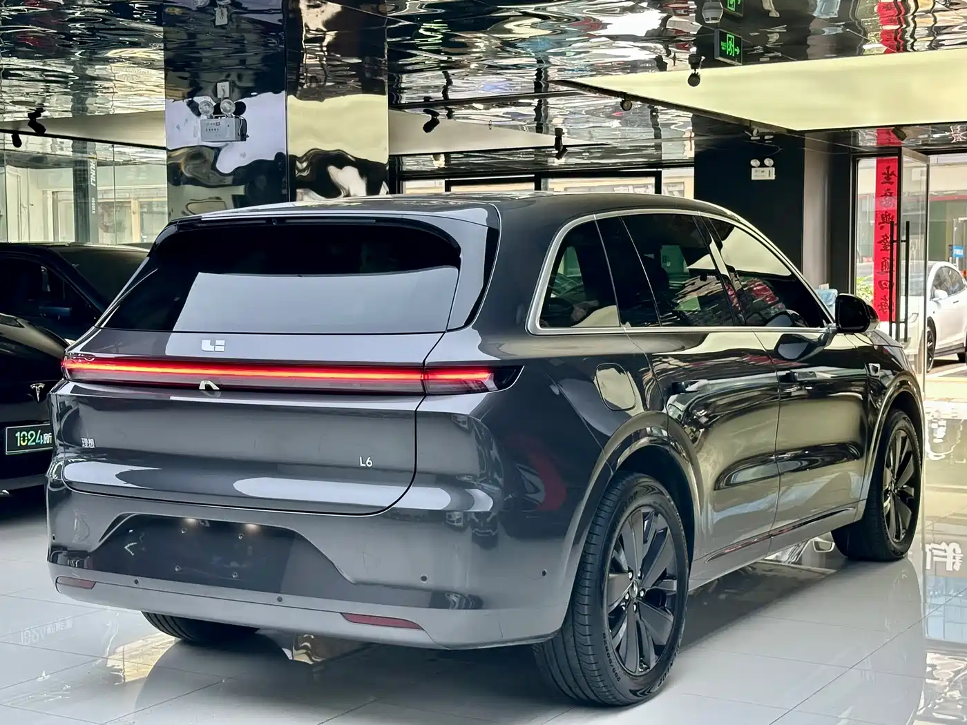 Li Auto IDEAL L6