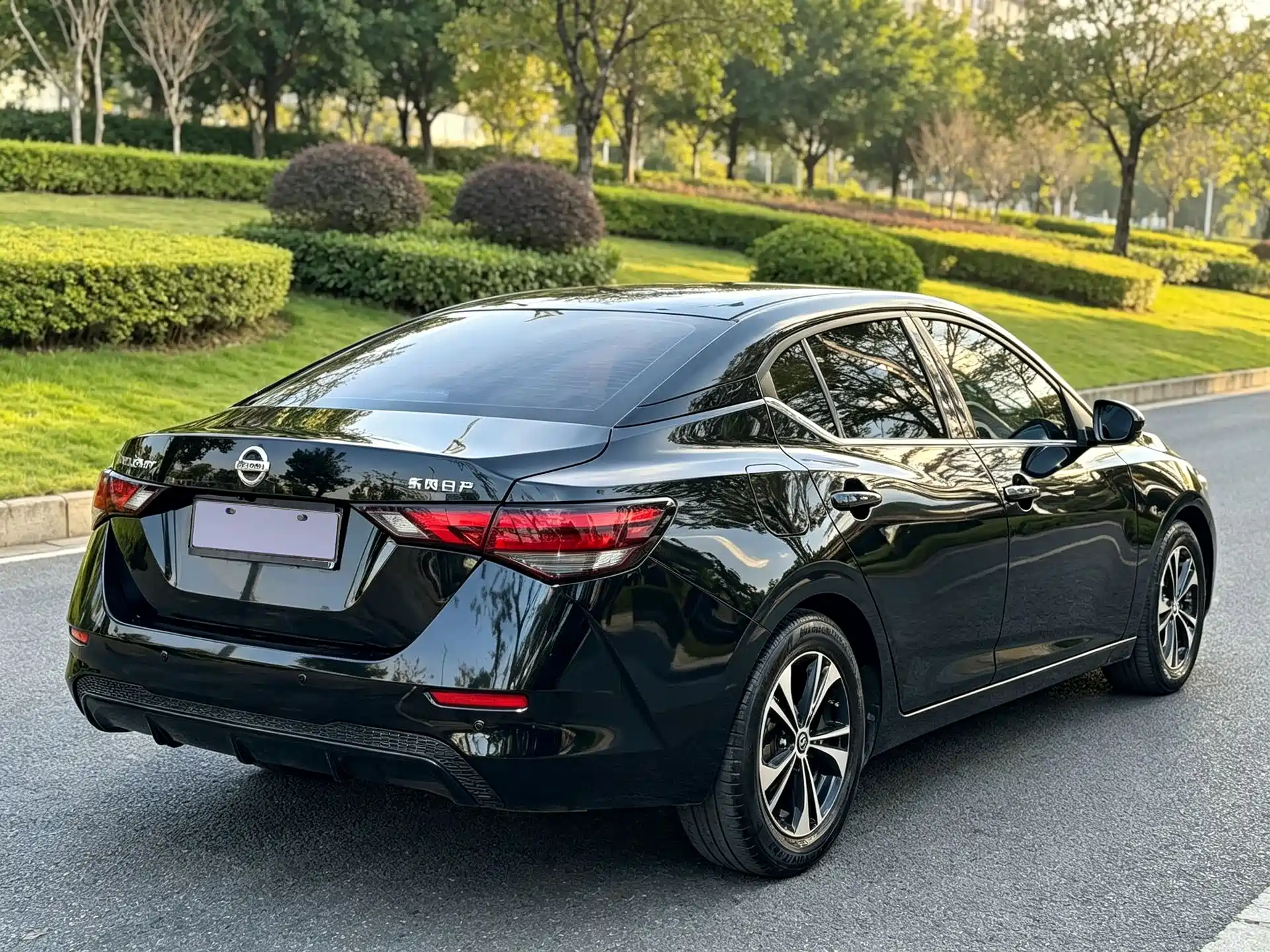 Фото 8 - Nissan Sylphy