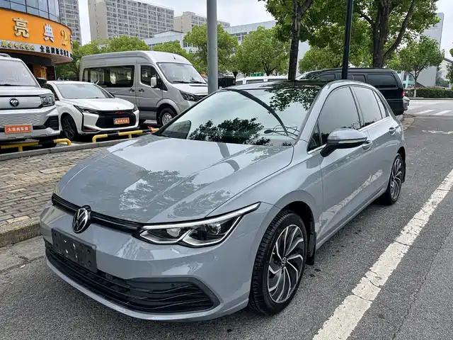 Volkswagen Golf 280TSI DSG Pro