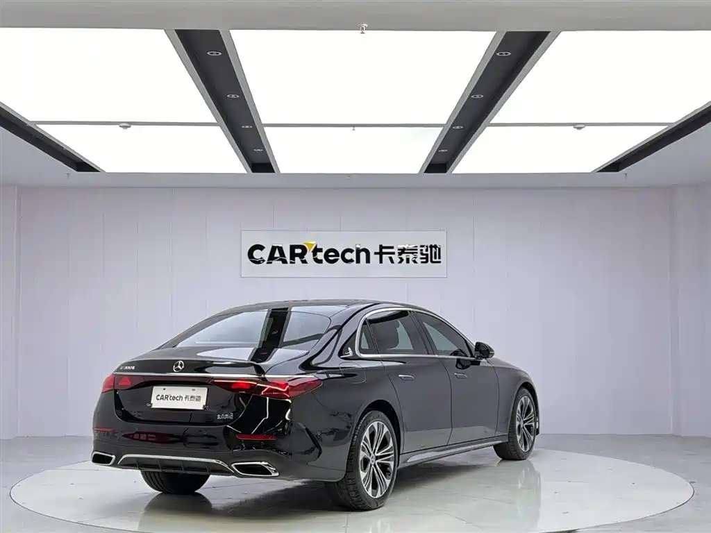 Mercedes-Benz E-Class 2024 E 300 L Fashion Sport фото 5