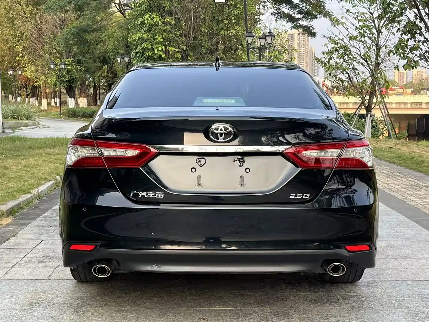 Toyota Camry 2021 2.5G Luxury Edition фото 7