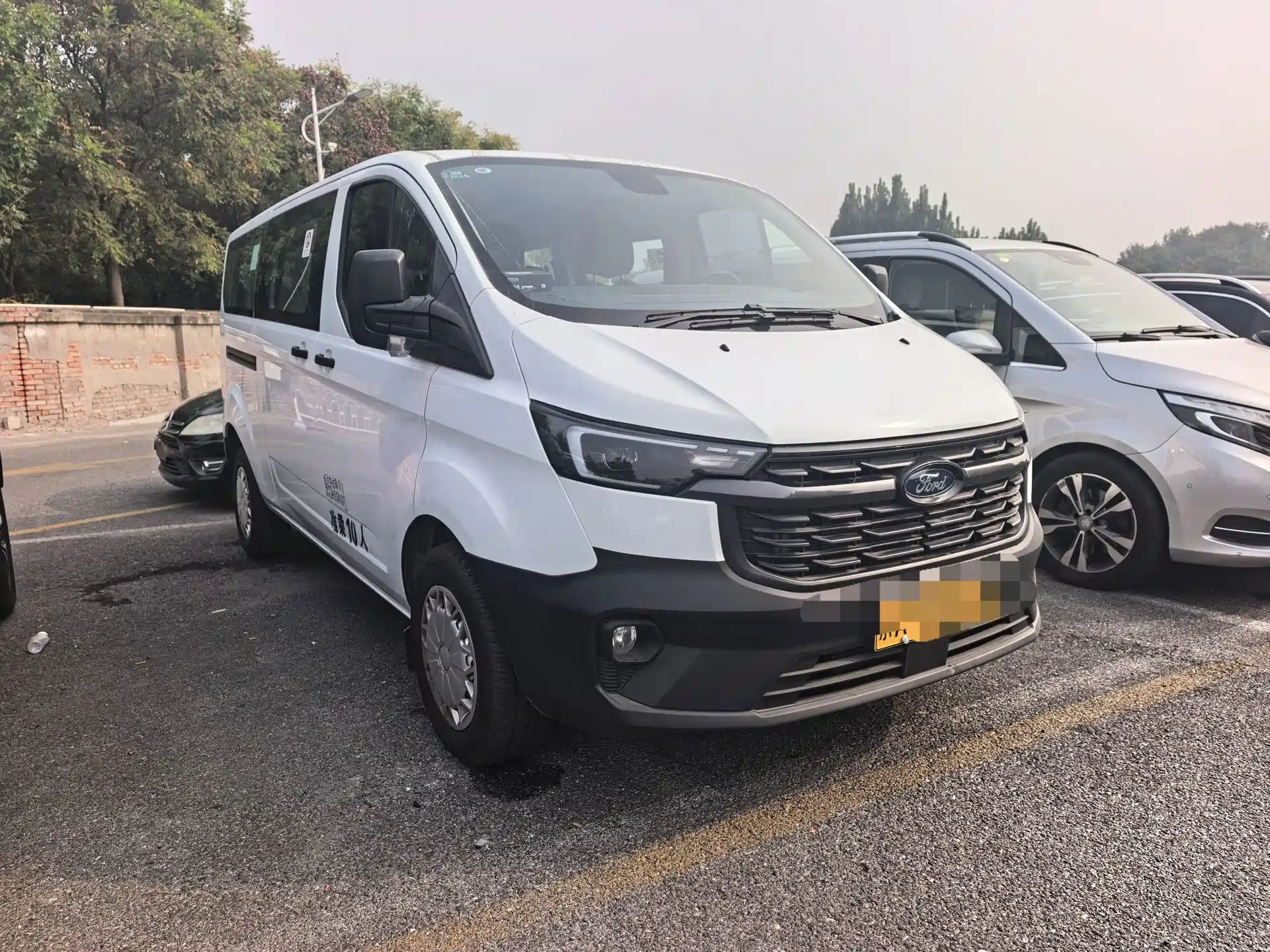 Photo 3 - Ford Transit