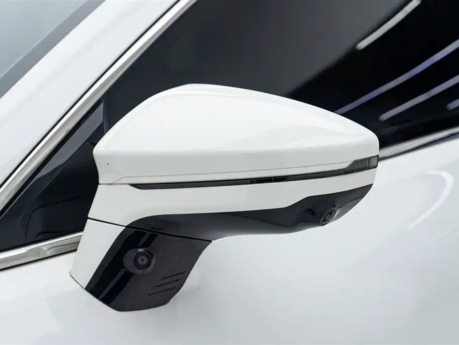 Geely Galaxy Galaxy Xingyao 8 2025 130km EM-P Starship Edition фото 12