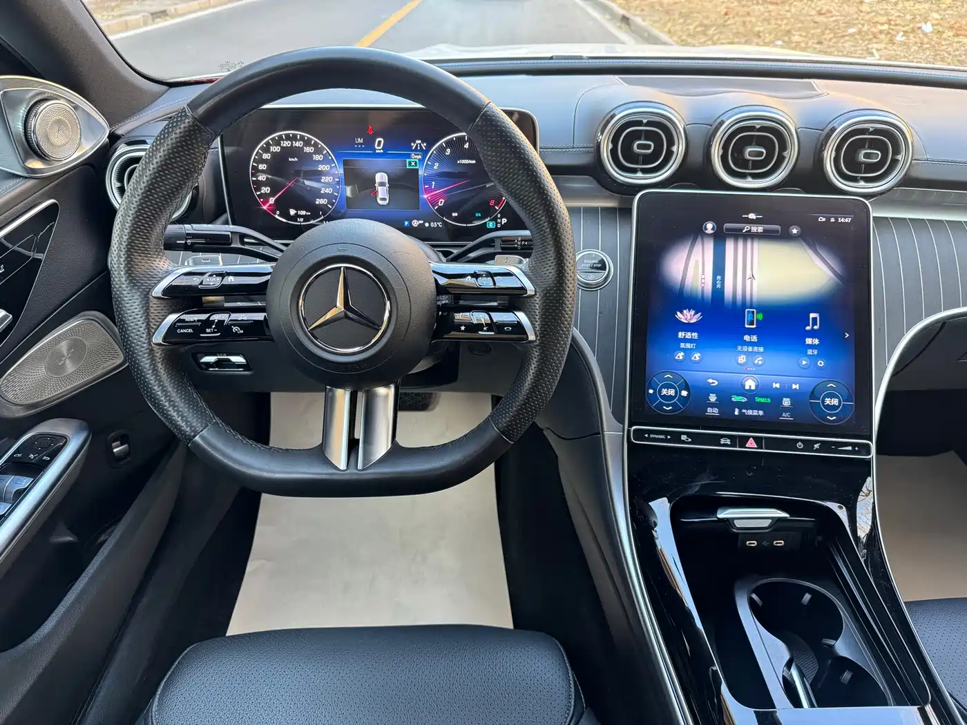 Mercedes-Benz C-Class 2023 C 260 L Sport фото 7