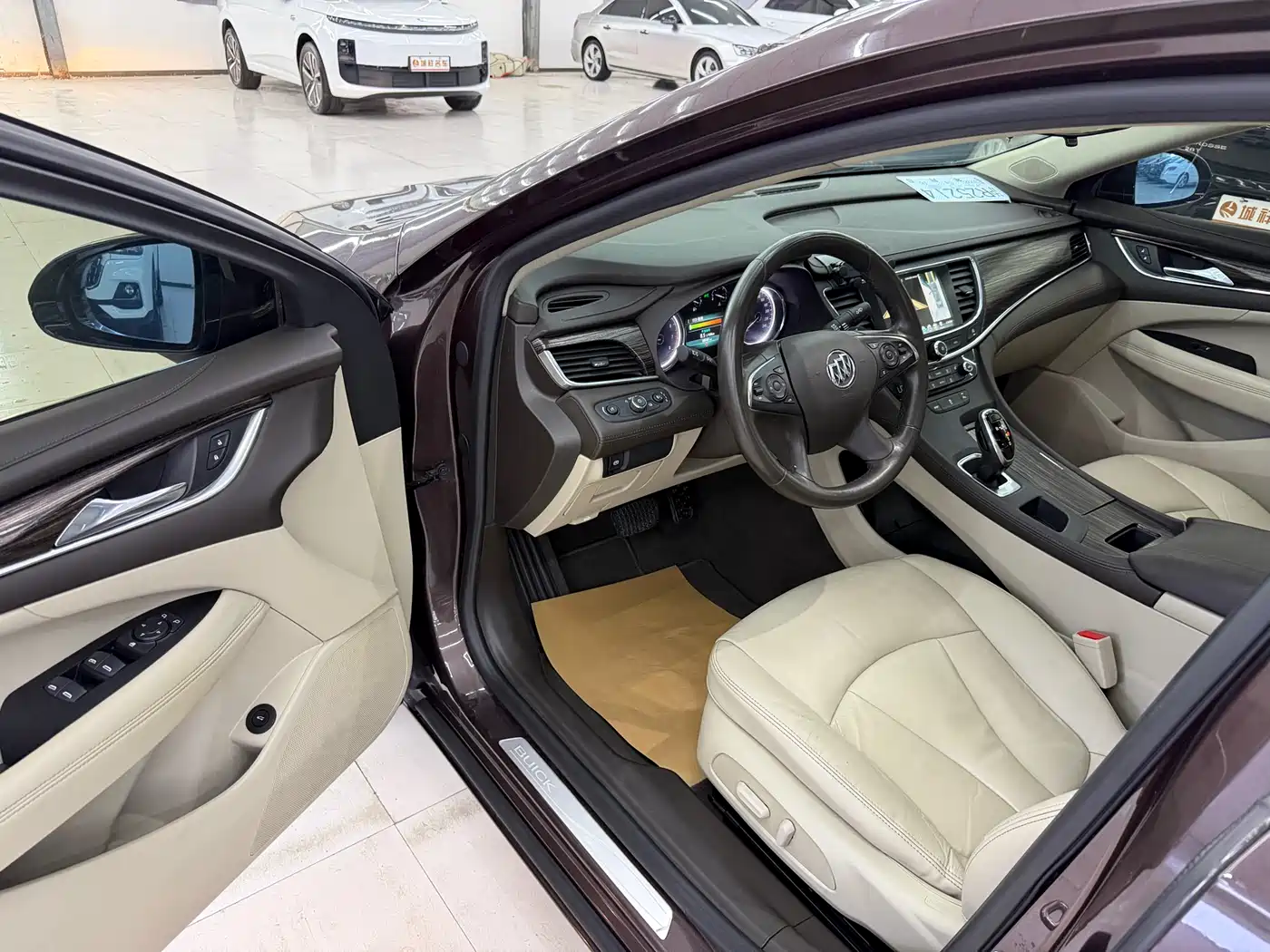 Buick LaCrosse 2016 Facelift 20T Leading фото 6