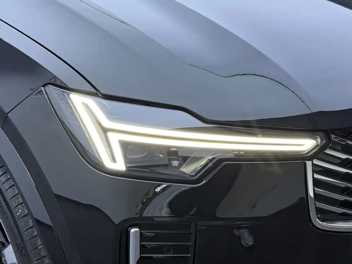 Volvo XC90 Plug-in Hybrid 2025 2025 Facelift T8 Smart Premium Luxury 7-seater