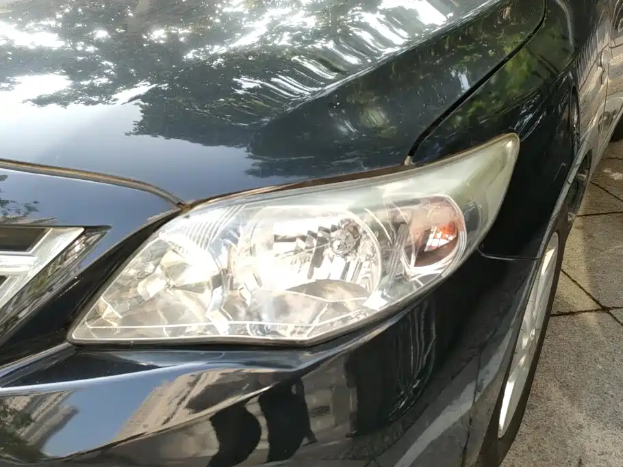 Photo 5 - Toyota Corolla