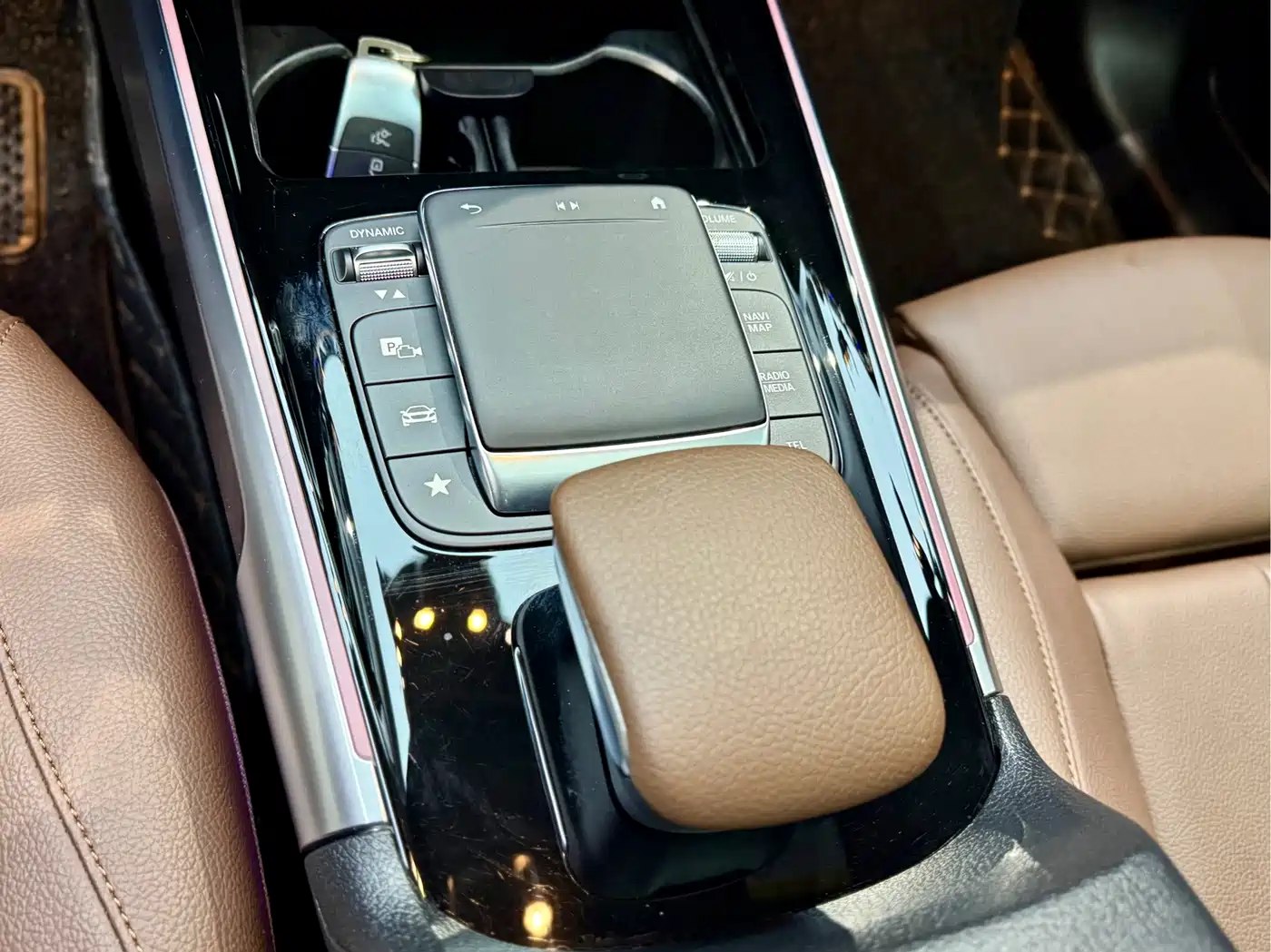 Mercedes-Benz GLB 2020 Facelift GLB 200 Style фото 17