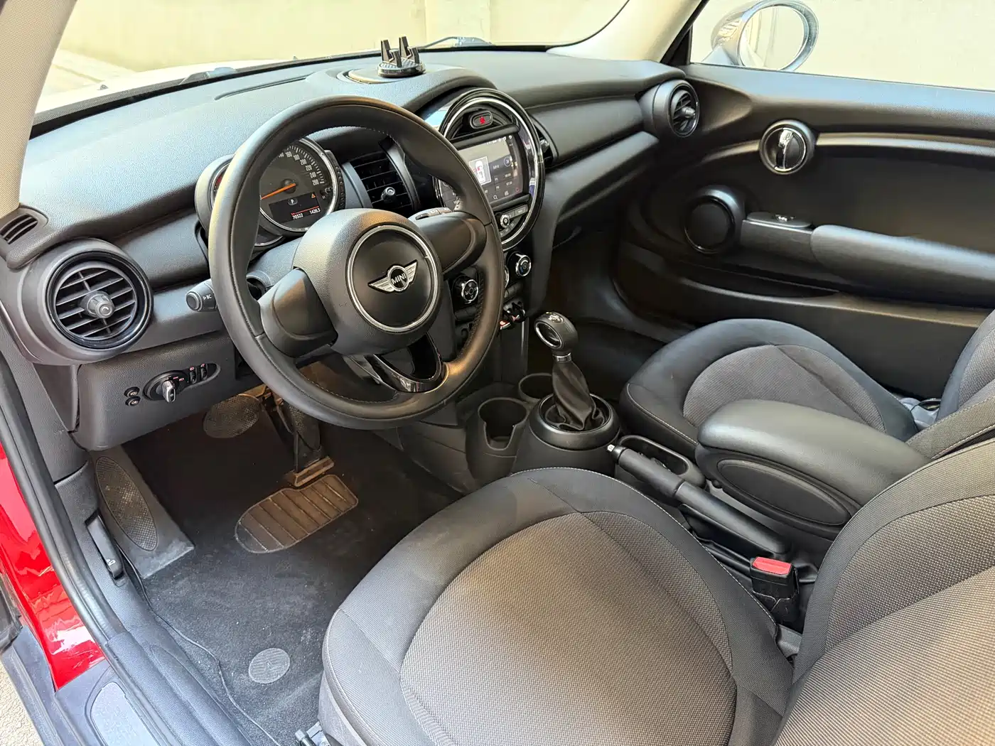 MINI 2014 1.2T ONE фото 8