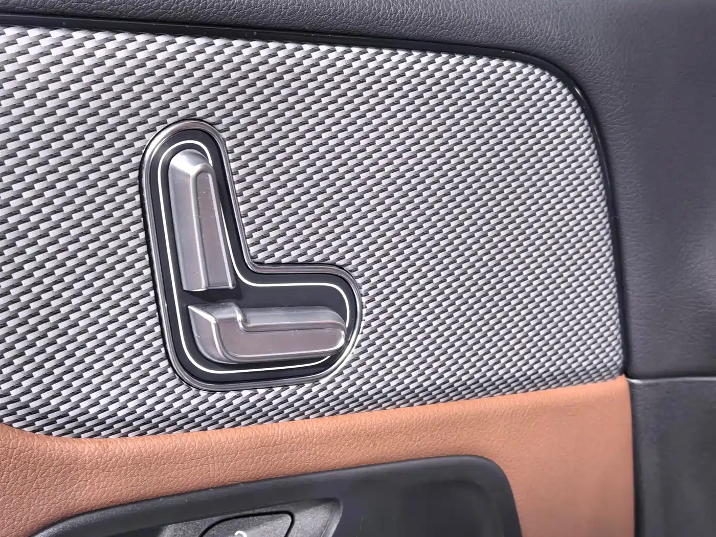 Mercedes-Benz GLB 2024 GLB 200 Dynamic фото 9