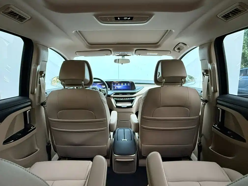 Buick GL8 2025 2025 Land Business Class First Edition