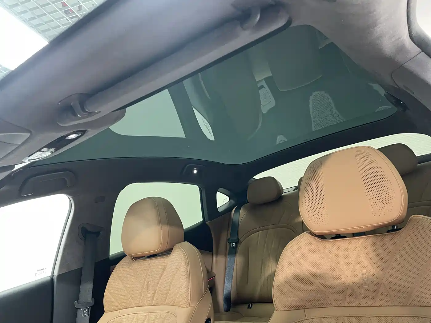 Geely Galaxy Galaxy Xingyao 8 2025 130km EM-P Starship Edition фото 9