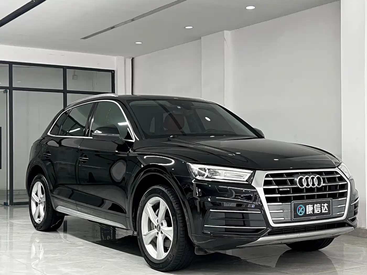 Audi Q5L 2018 40 TFSI Prestige Progressive (China V) фото 3