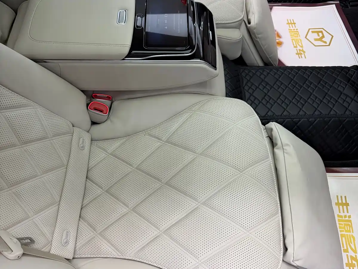 Mercedes-Benz Maybach S-Class 2024 Facelift S 480 4MATIC фото 10