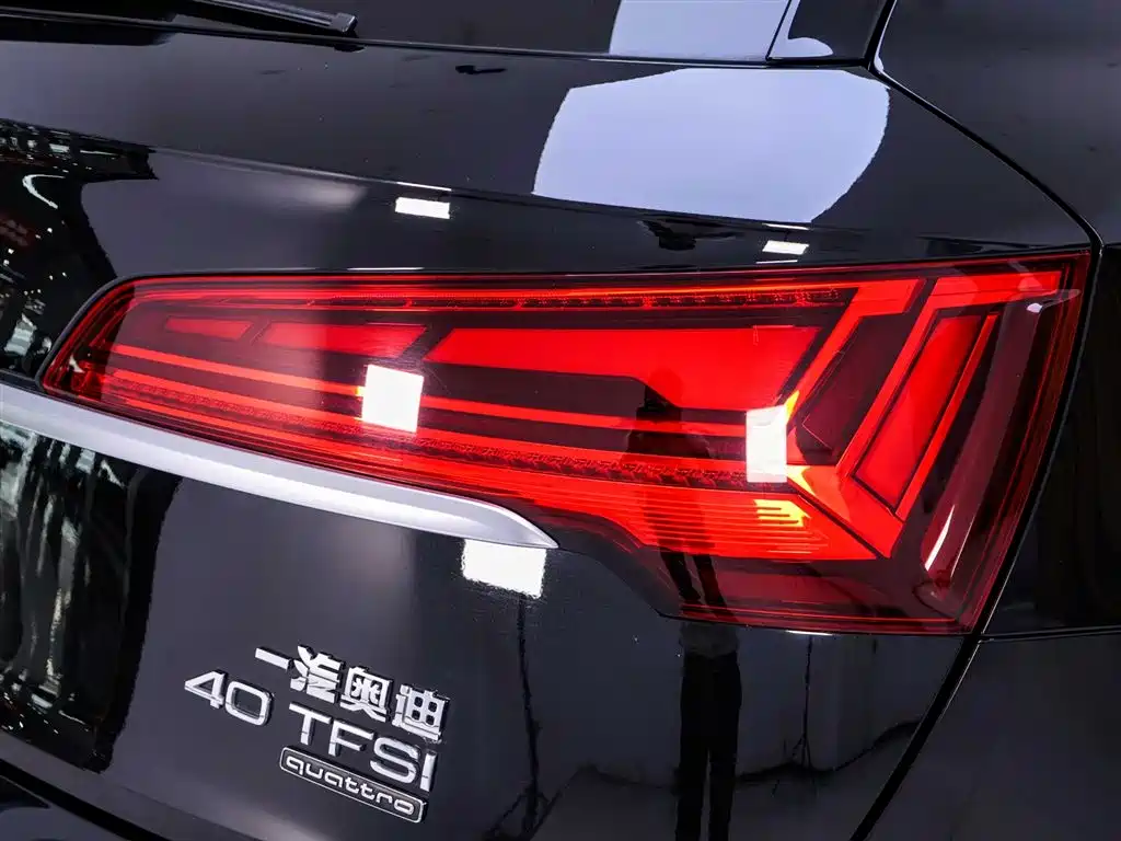 Audi Q5L 2021 40 TFSI Fashion Elegance фото 9