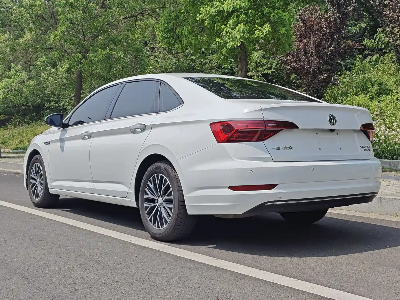 Volkswagen Sagitar 2019 200TSI Manual Comfort Edition China VI фото 6